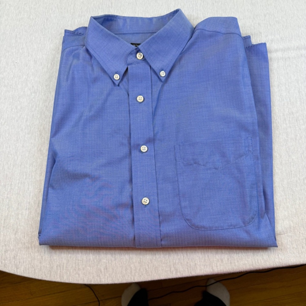 Jos A Bank Travelers Collection Mens XL Blue Herringbone Button Down Shirt - Picture 2 of 3